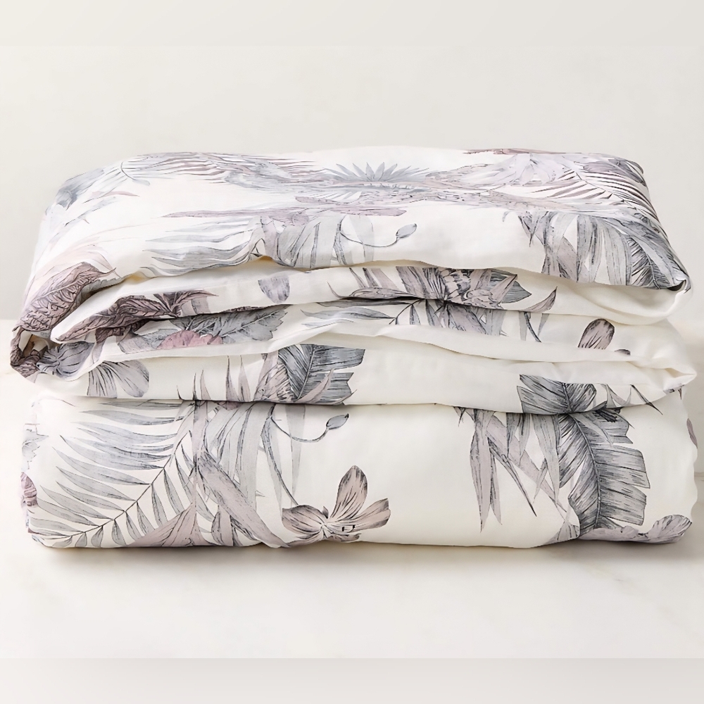 CB2 Eden Off White and Smoked Mauve Linen King Duvet Cover, Ratail $329.00 UAD - Picture 5 of 16